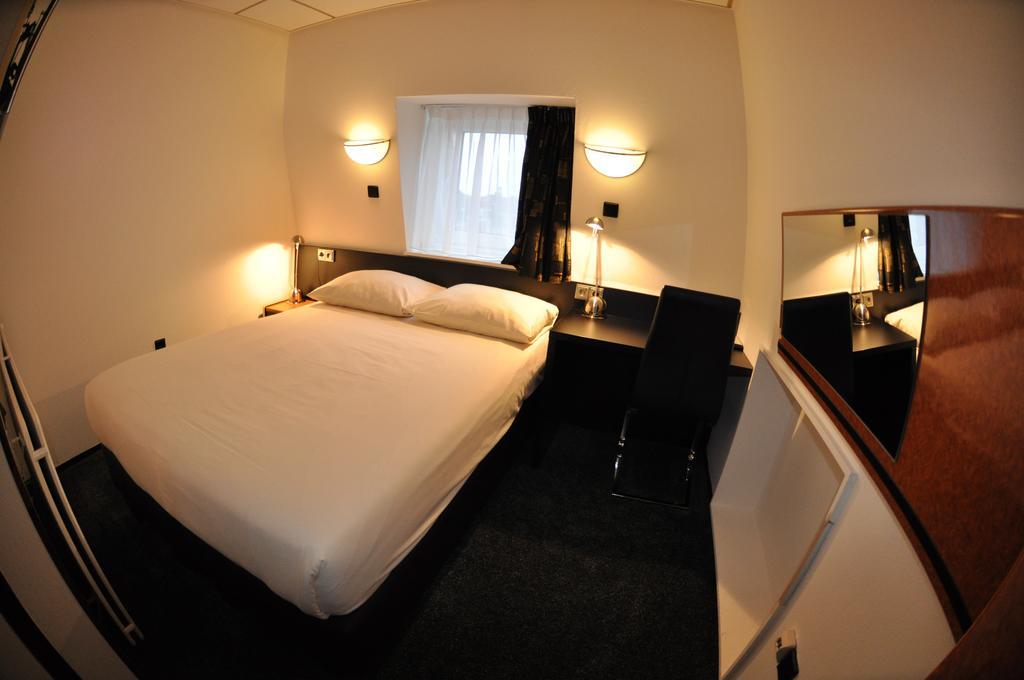 Budget Hotel Le Beau Rivage Middelburg Quarto foto